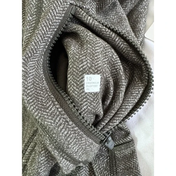New Lululemon Herringbone Define Jacket Size 10 Thumbholes Full Zip HHDO - Picture 6 of 10